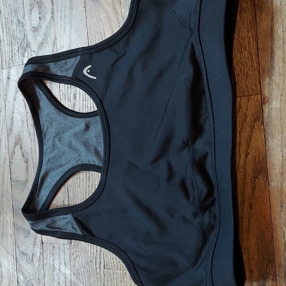 2 top bundle  6 for $10 tops - Picture 13 of 13